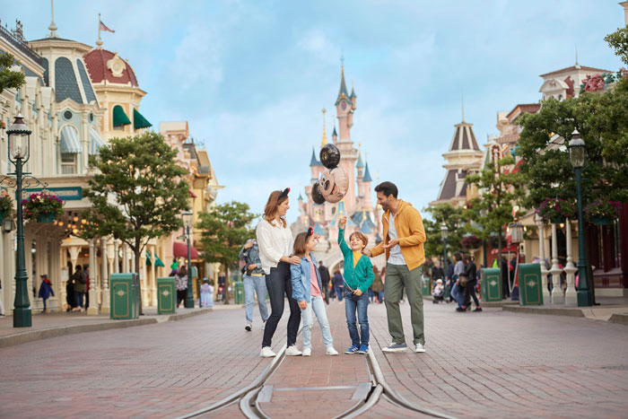 6 Reasons to Visit Disneyland® Paris in October 2019